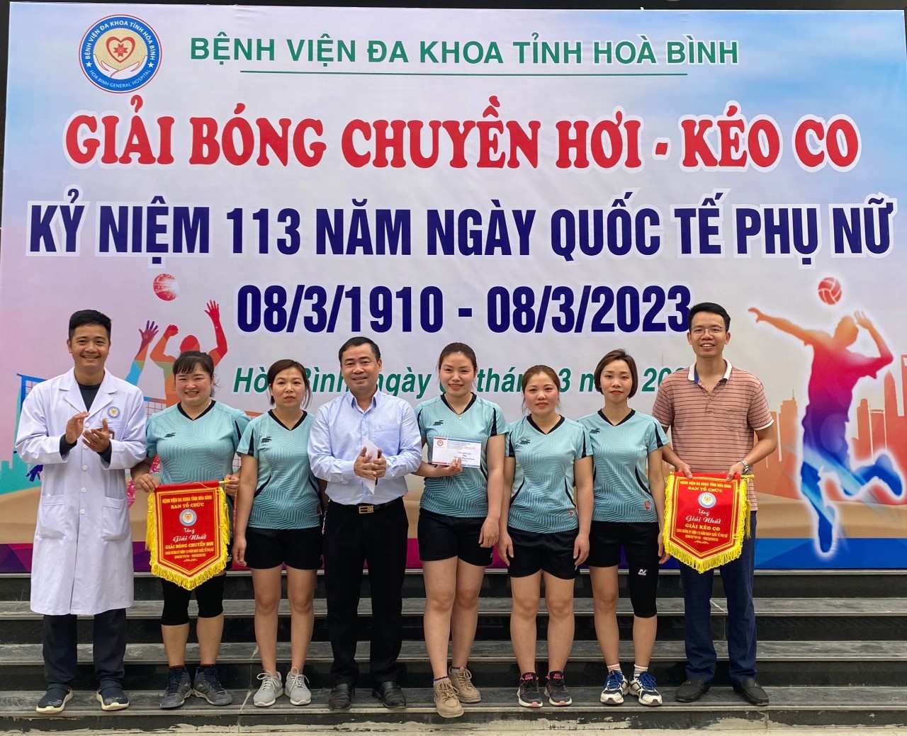  Bệnh viện Đa khoa tỉnh Hoà Bình tổ chức thành công giải thể thao chào mừng kỉ niệm 113 năm Ngày Quốc tế phụ nữ 8/3